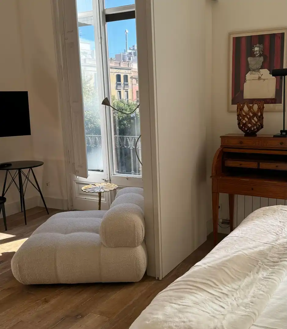 Dormitori de Pis de lloguer en Barcelona amb Aire condicionat, Calefacció i Parquet