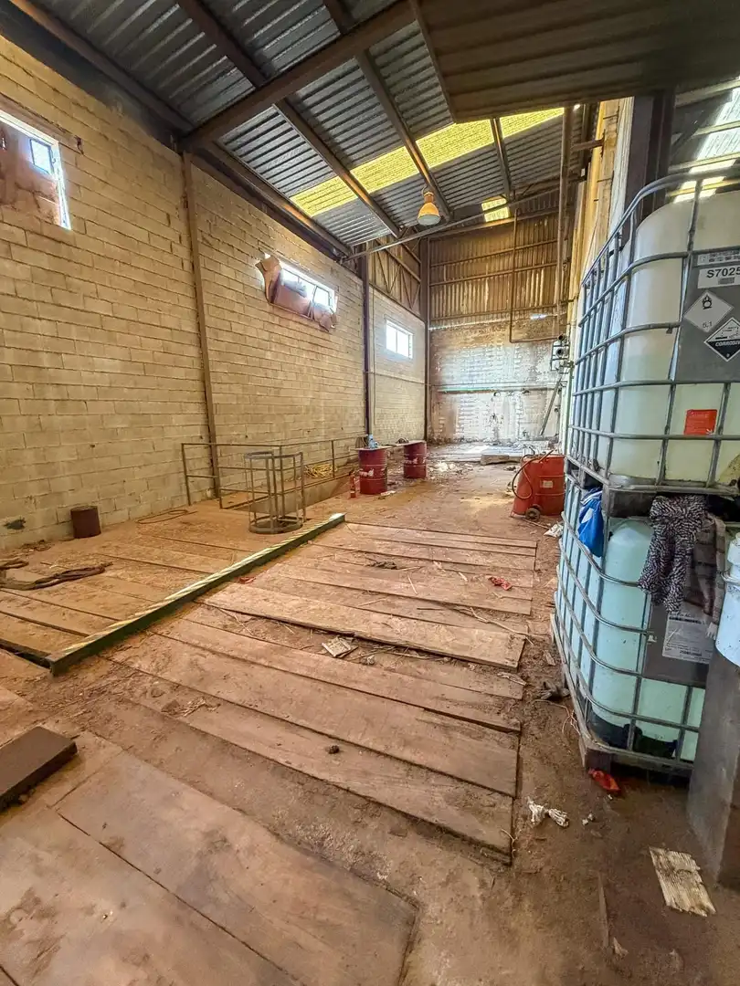 Nave industrielle à vendre à L'Amet, imagen 18