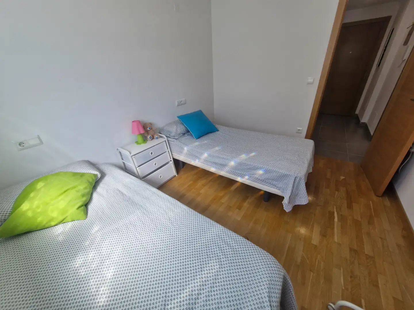 Schlafzimmer von Wohnung zum Verkauf in Foz mit Heizung, Terrasse und Abstellraum