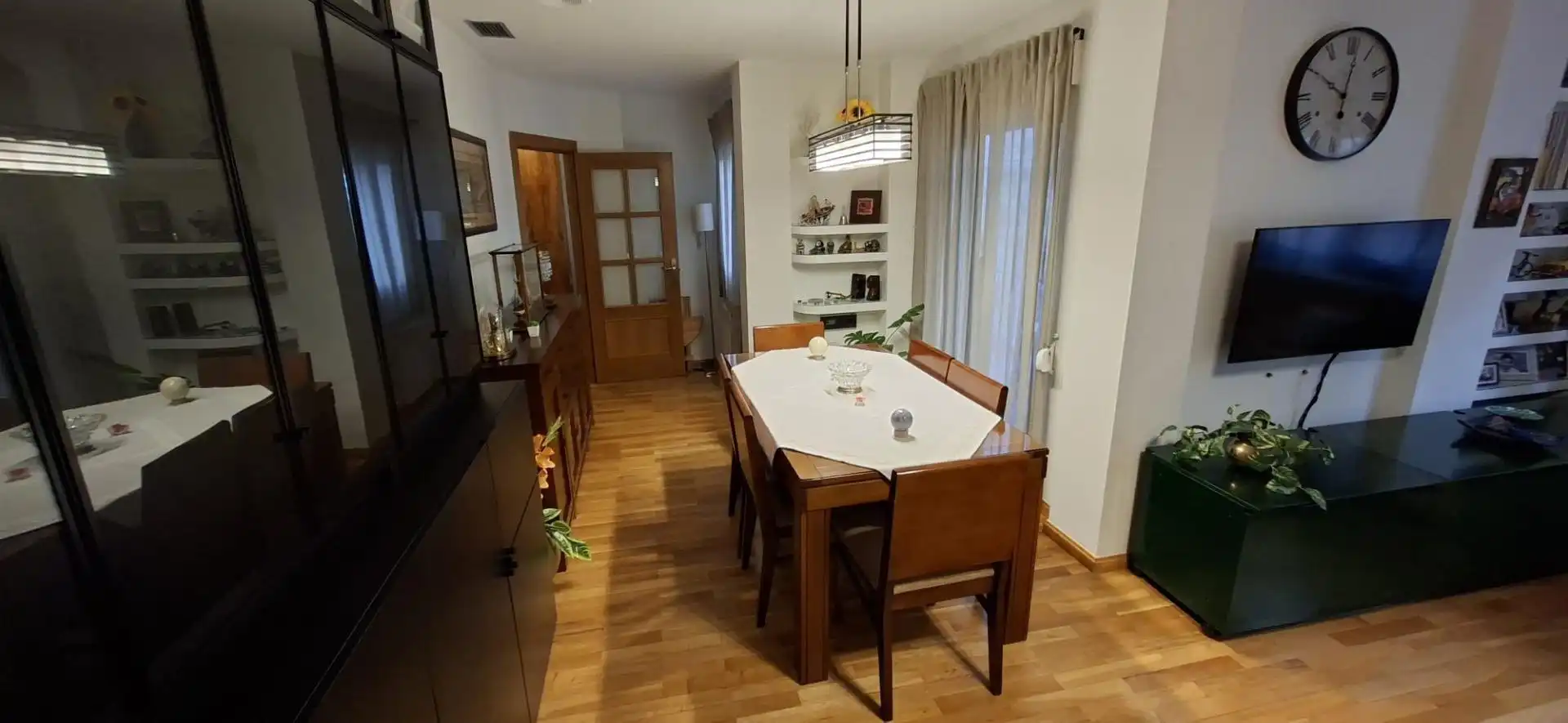 Comedor de Piso de alquiler en Granada con Calefacción, Amueblado y Balcón