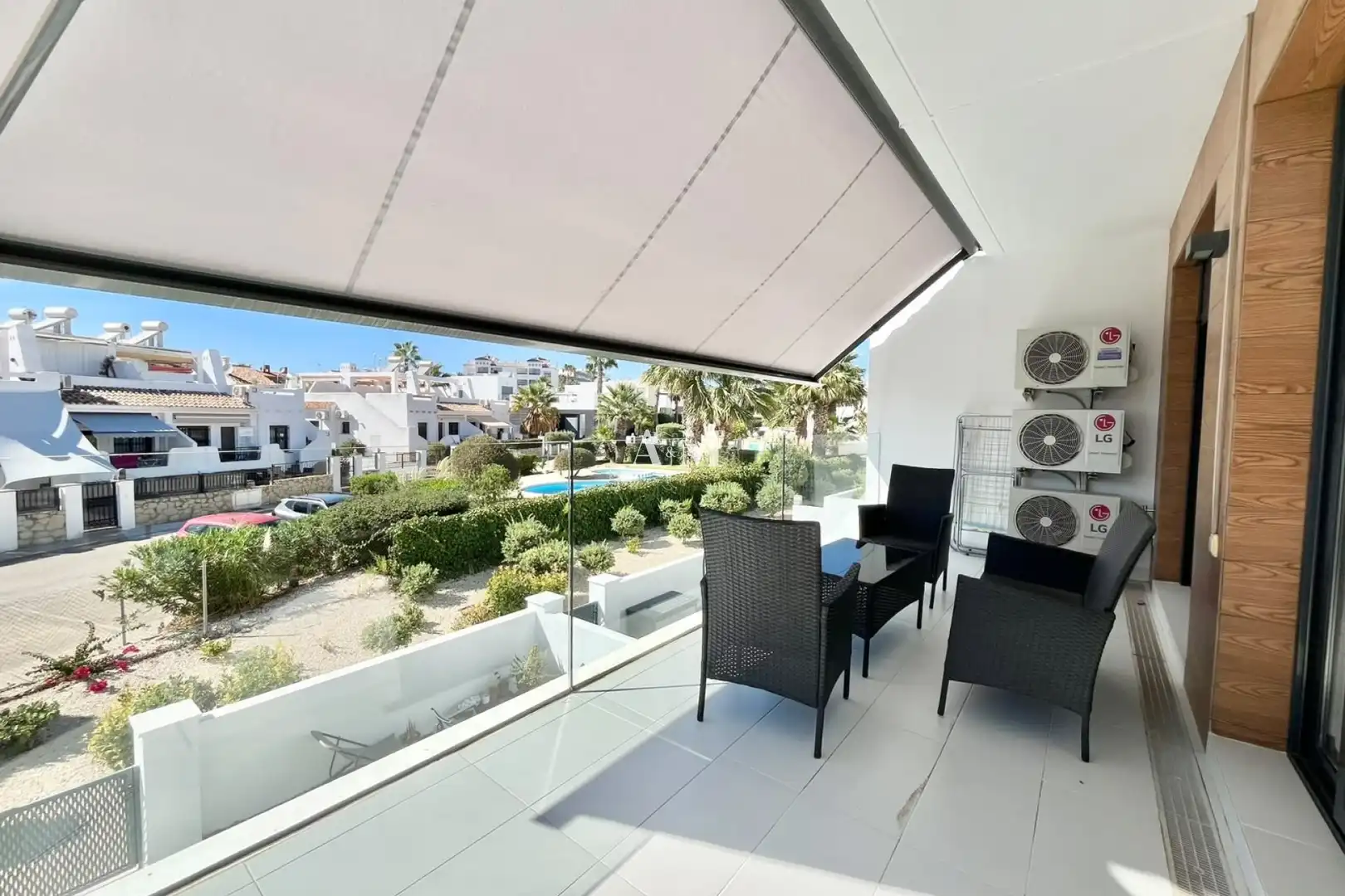 Flat with terrace to rent in Orihuela Costa