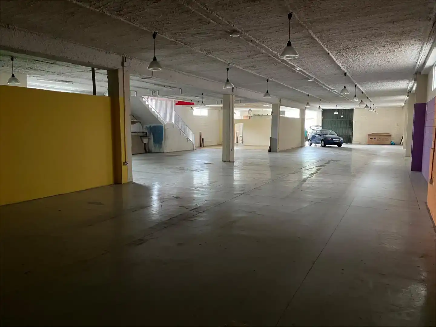 Fabrikhallen zur Miete in Vilaboa