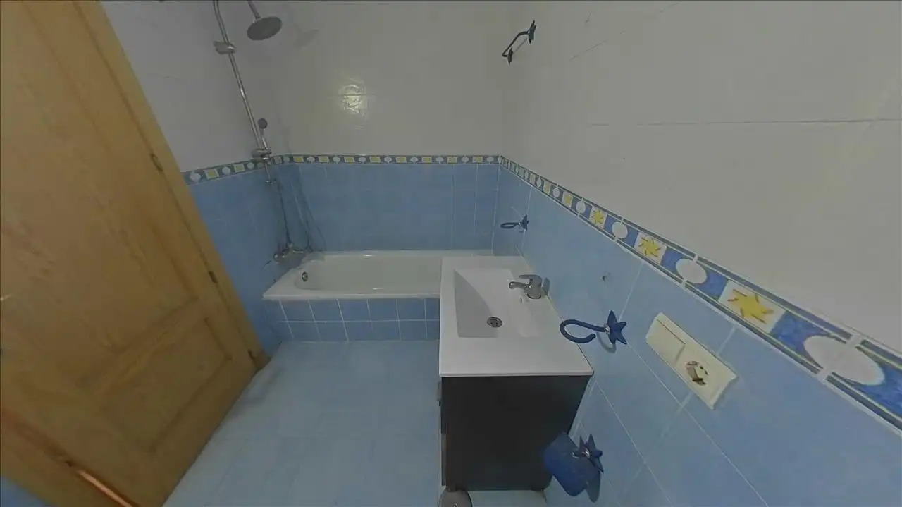 Baño de Piso en venta en Bajadilla - Fuente Nueva