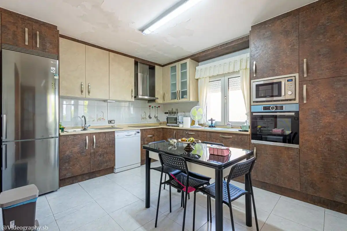 Küche von Haus oder Chalet zum Verkauf in Mondéjar mit Heizung, Schwimmbad und Möbliert