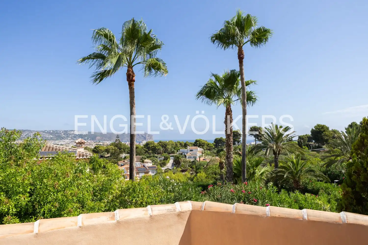 Vista exterior de Casa o xalet en venda en Cap Martí - El Tossalet - Pinomar