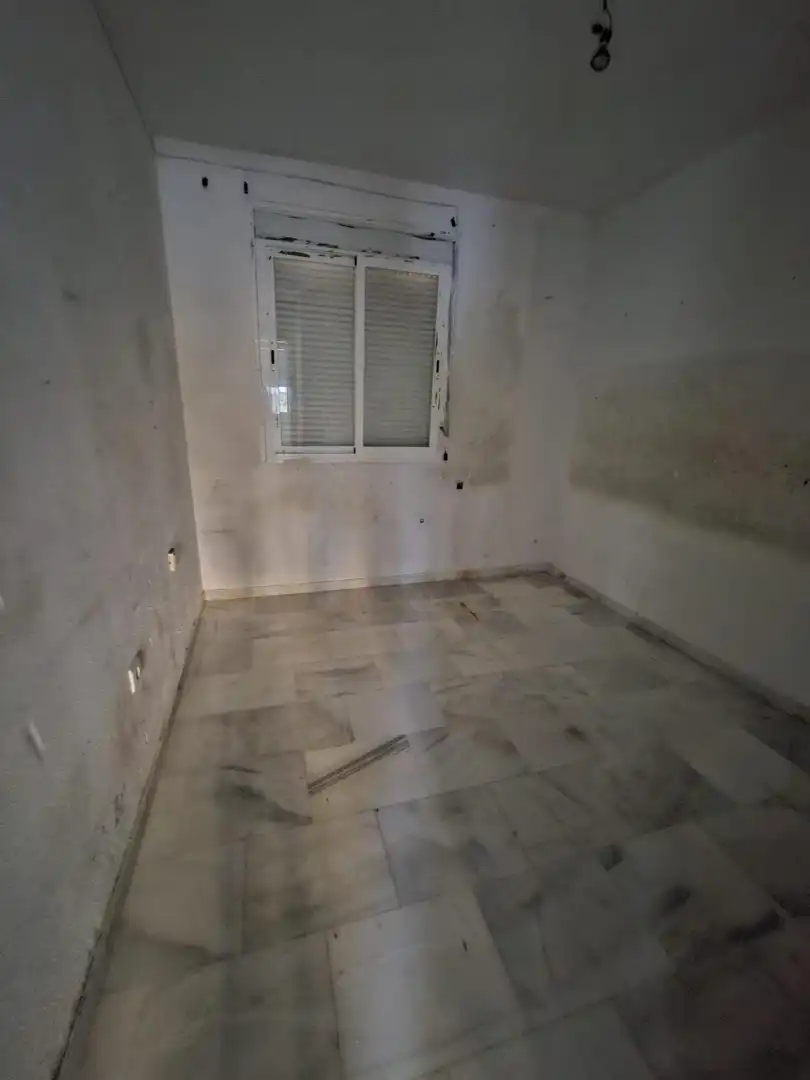 Wohnung zum Verkauf in Mijas mit Klimaanlage, Terrasse und Abstellraum