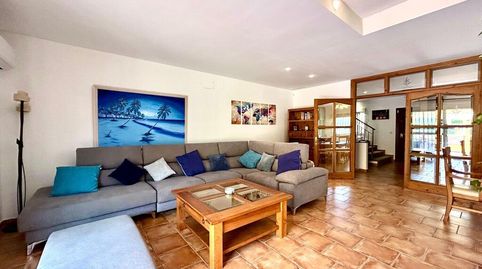 Foto 3 de Casa adosada en venta en La Concha - Resina Golf, Estepona