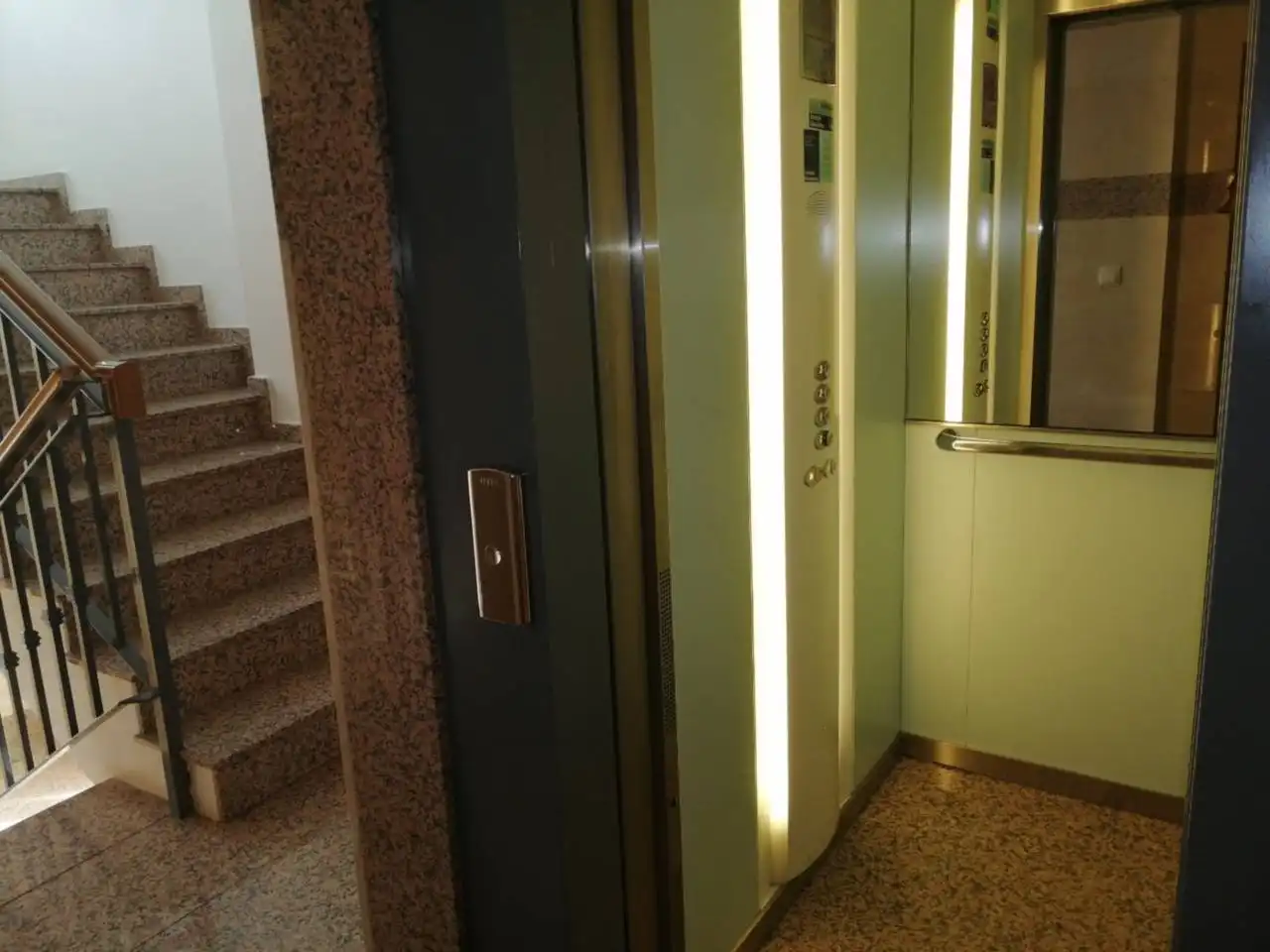 Piso con ascensor en venta en San Pedro, imagen 2