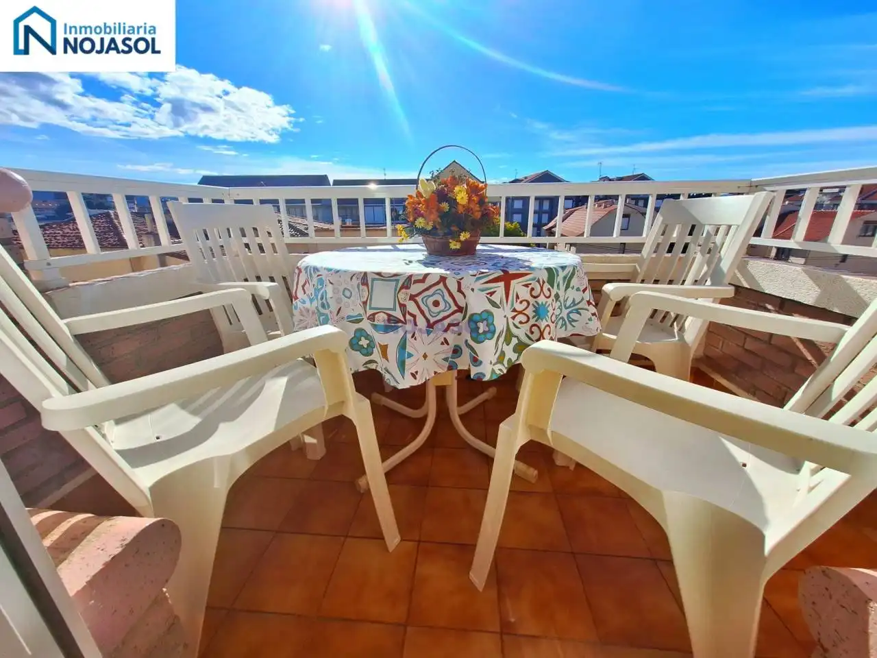 Terraza de Piso de alquiler en Noja con Terraza y Amueblado