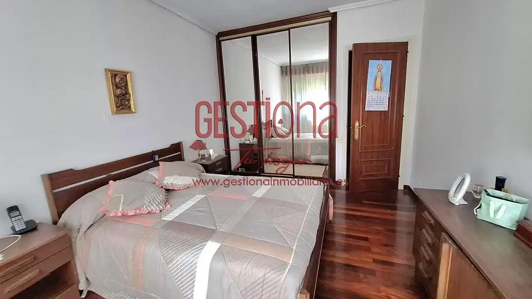 Habitación de Casa o chalet en venta en Medio Cudeyo con Jardín privado