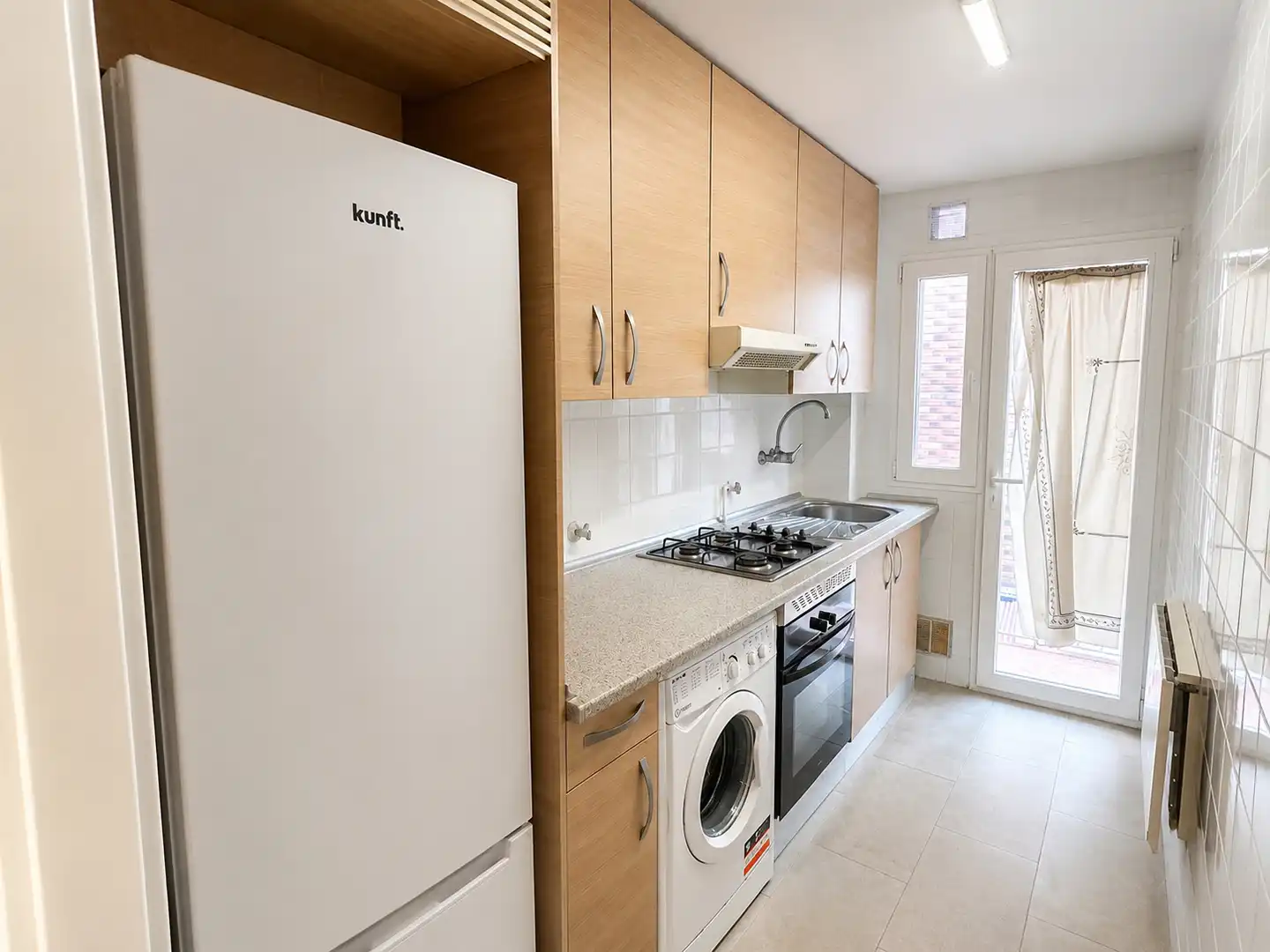 Cocina de Piso en venta en Madrid con Calefacción, Terraza y Horno