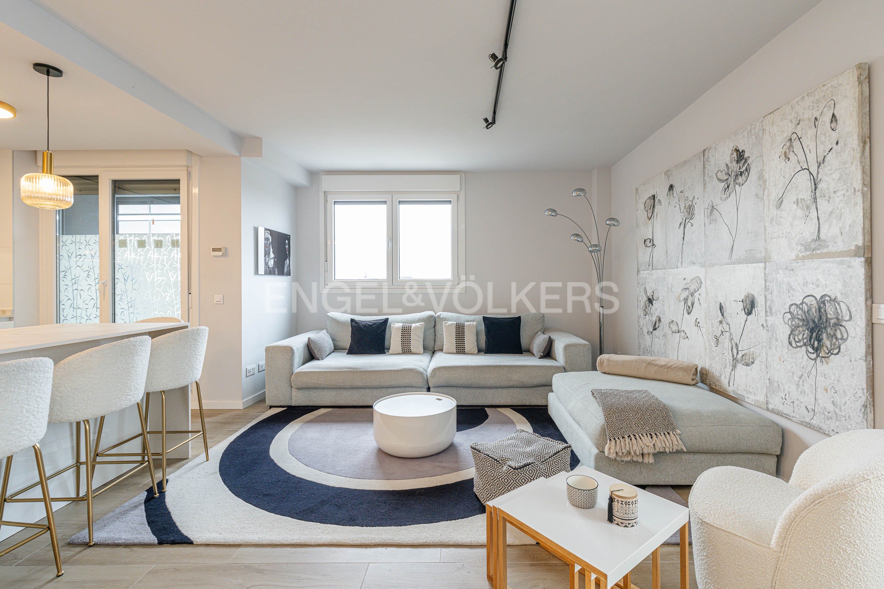 Sala d'estar de Àtic en venda en  Madrid Capital amb Aire condicionat, Calefacció i Parquet