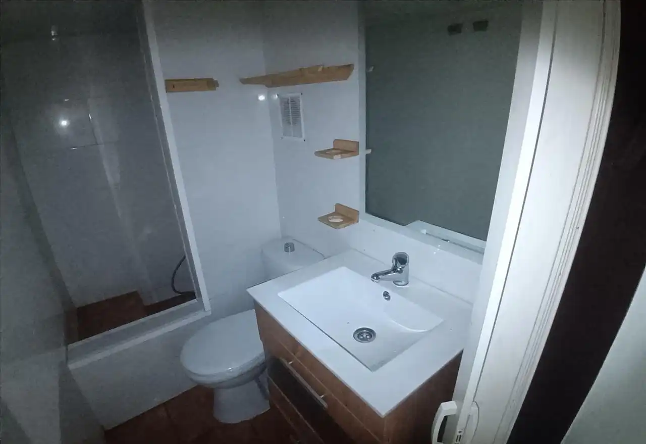 Bany de Casa o xalet en venda en Mediona amb Terrassa, Traster i Piscina