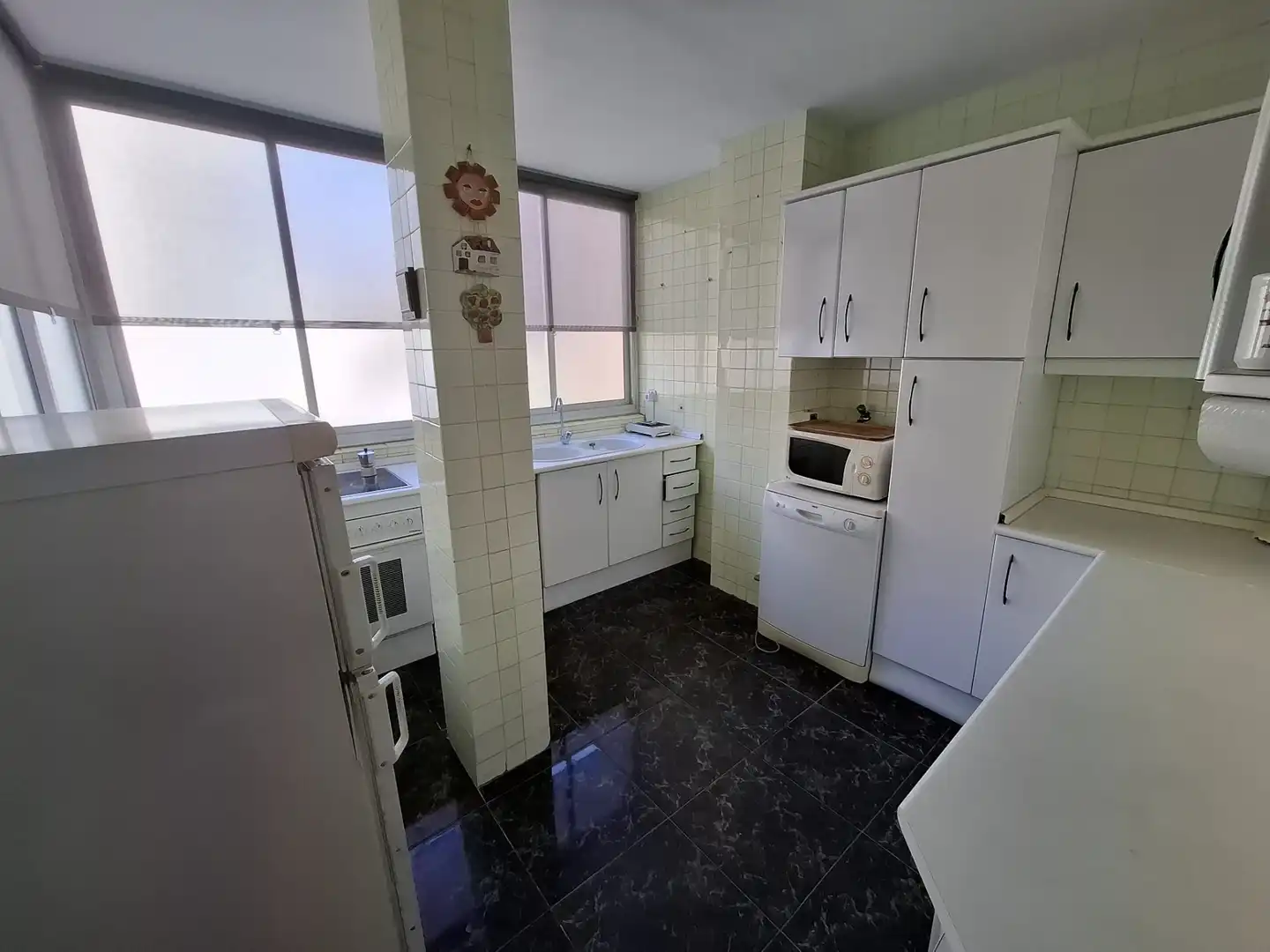 Cuina de Pis en venda en Fuengirola amb Terrassa i Moblat