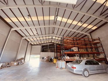 Industrial building for sale in Pego