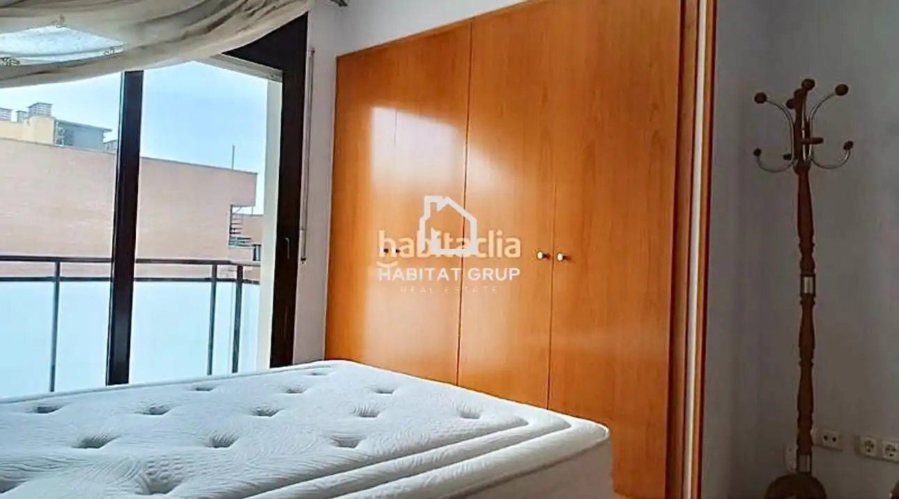 Schlafzimmer von Maisonette zum Verkauf in Lloret de Mar mit Klimaanlage, Heizung und Terrasse