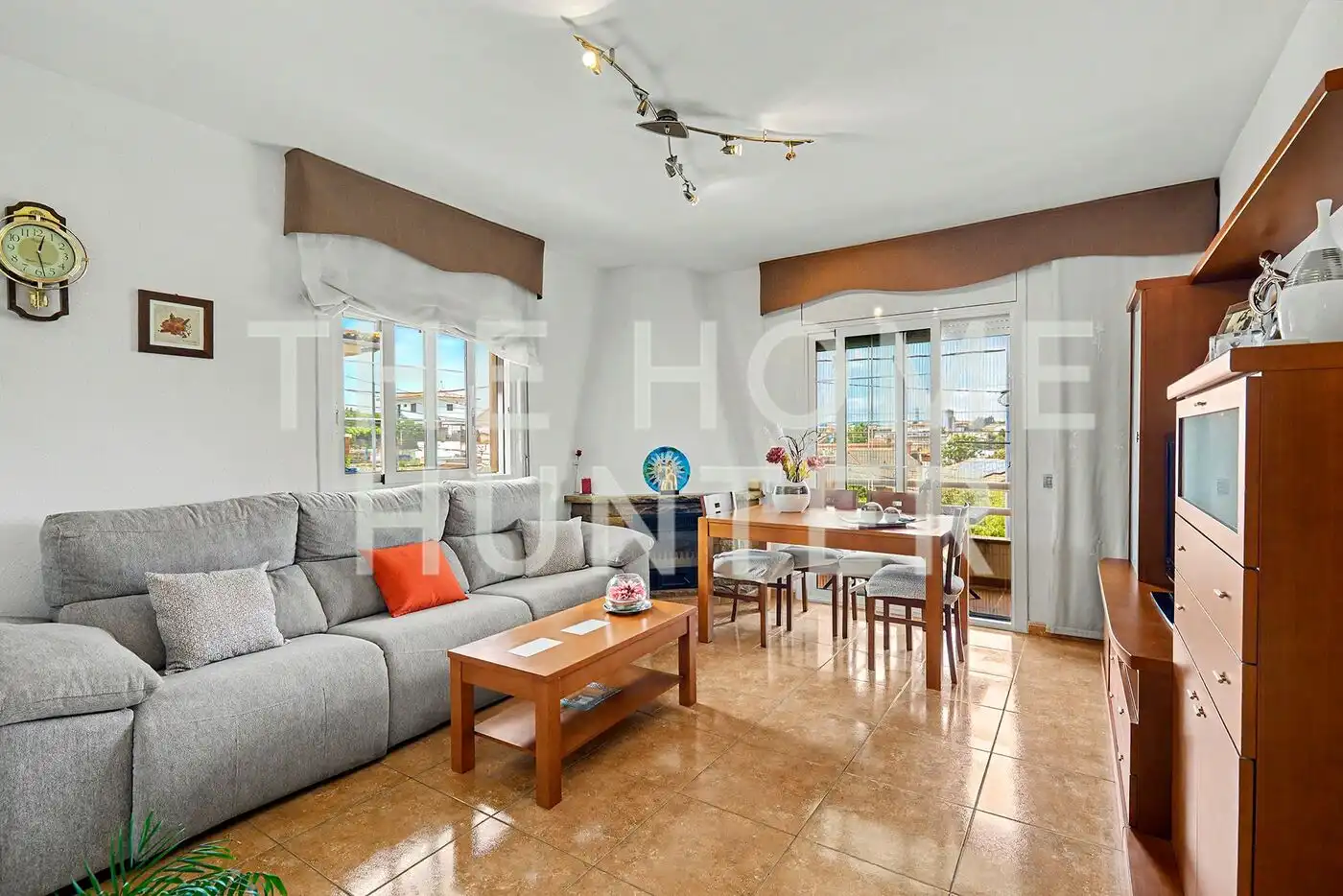 Living room of Houses for sale in Barcelona  with Air Conditioner, Heating and Private garden