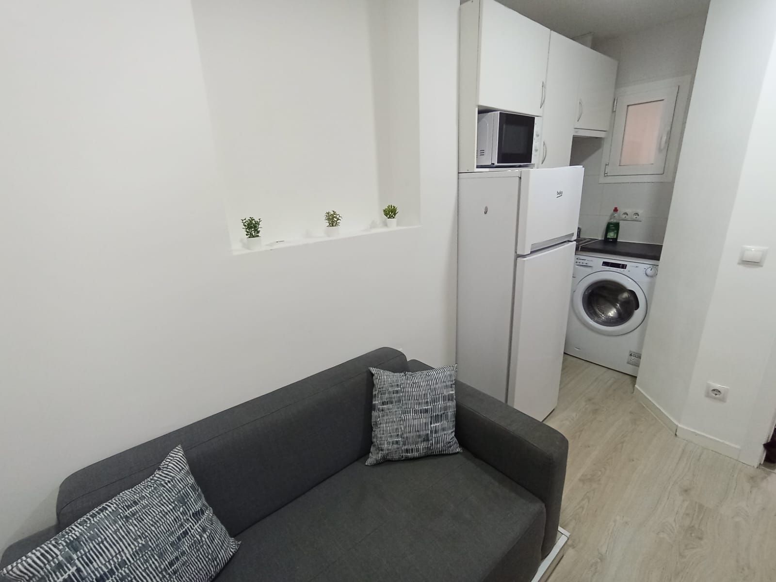Habitación de Piso de alquiler en  Madrid Capital con Aire acondicionado y Calefacción