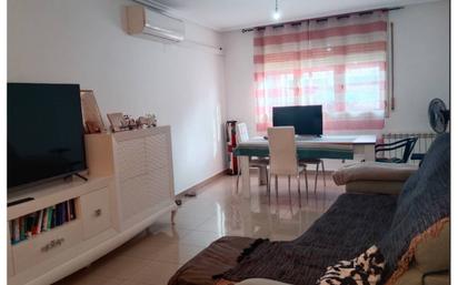 Living room of Flat for sale in Tamarite de Litera  with Heating, Furnished and Balcony