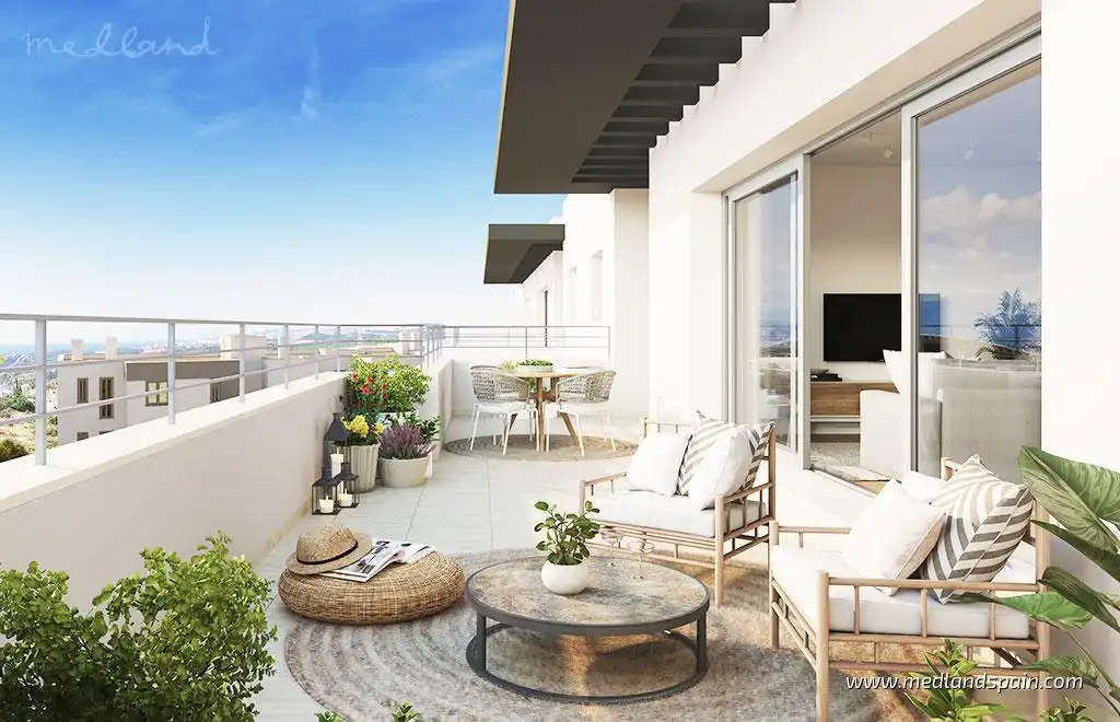 Terrasse von Wohnungen zum Verkauf in Estepona mit Klimaanlage, Heizung und Terrasse