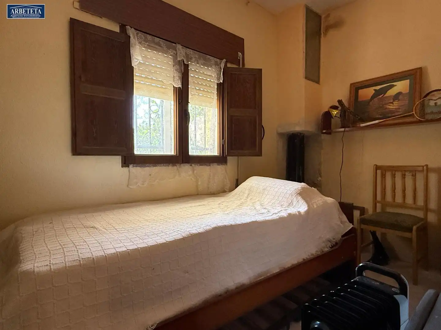 Habitación de Casa adosada en venta en Trijueque con Calefacción, Jardín privado y Trastero