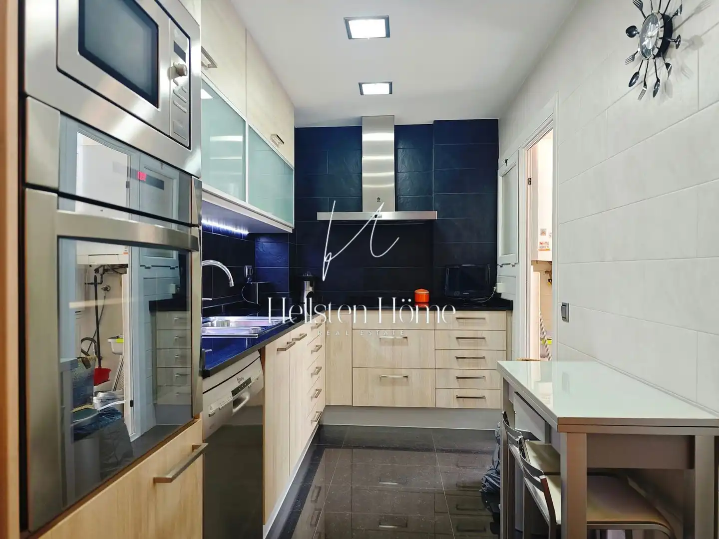 Cocina de Piso de alquiler en Barcelona con Aire acondicionado y Terraza