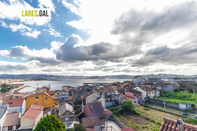 Terreno en Venta en Vigo en Cangas pueblo