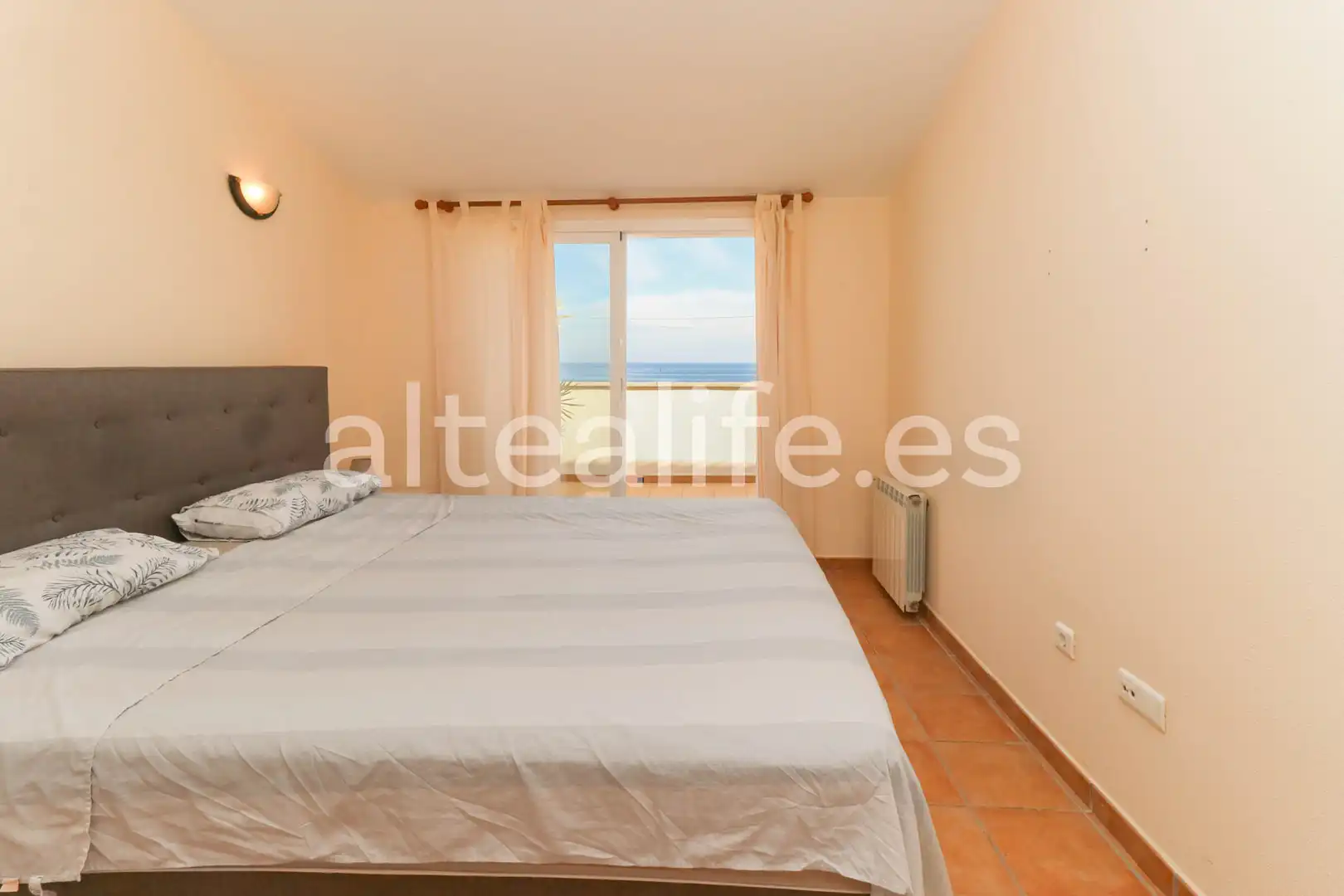 Attic for rent in Carrer Menut, Altea ciudad