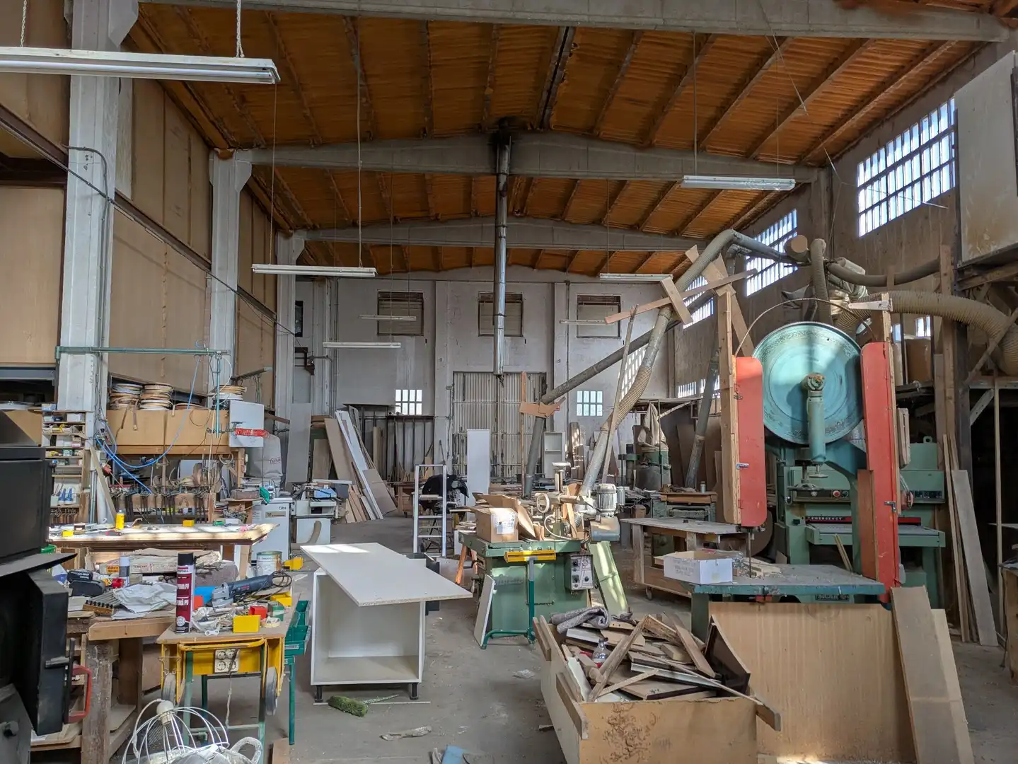 Nau industrial en venda en Barbastro