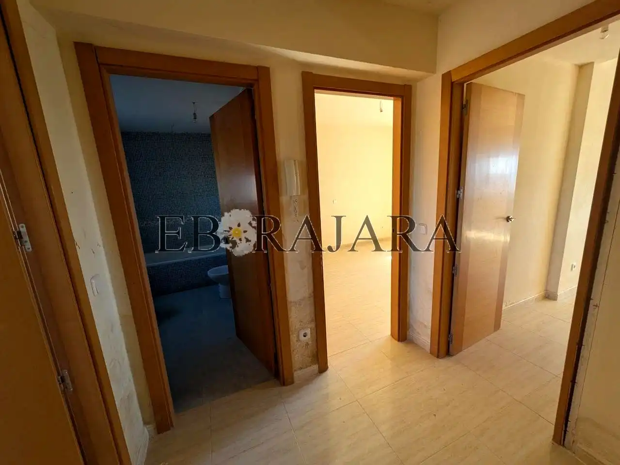 Habitación de Casa adosada en venta en Lucillos con Jardín privado y Terraza