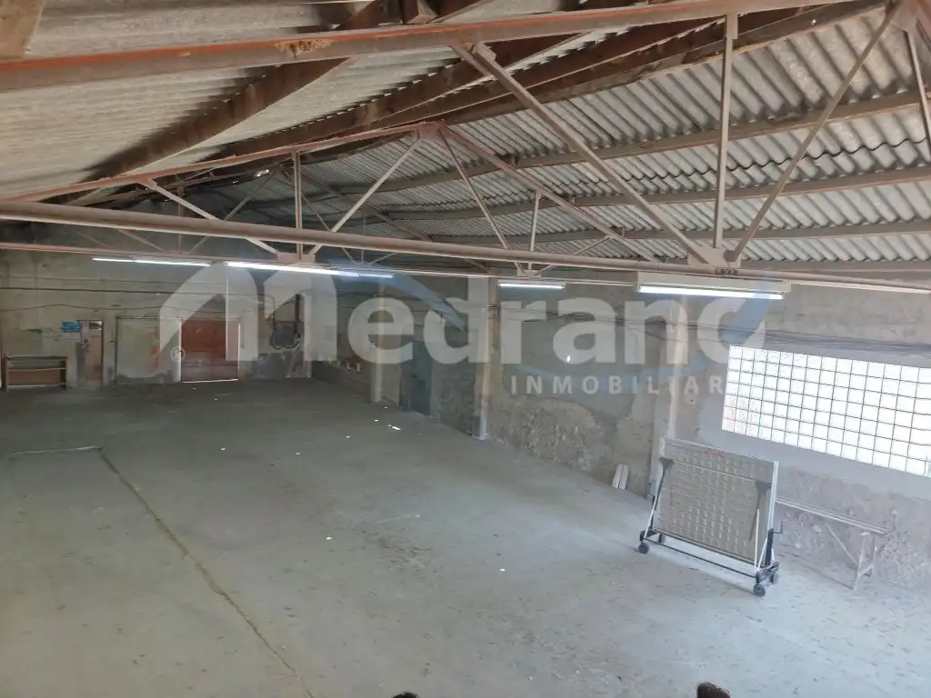 Nave industrial de alquiler en Villajoyosa / La Vila Joiosa