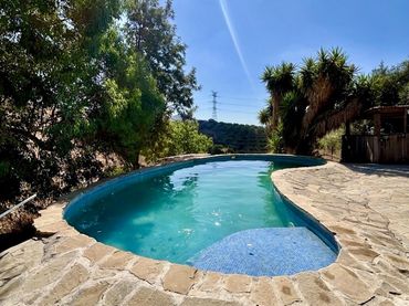 Maison rustique avec piscine à vendre à Álora