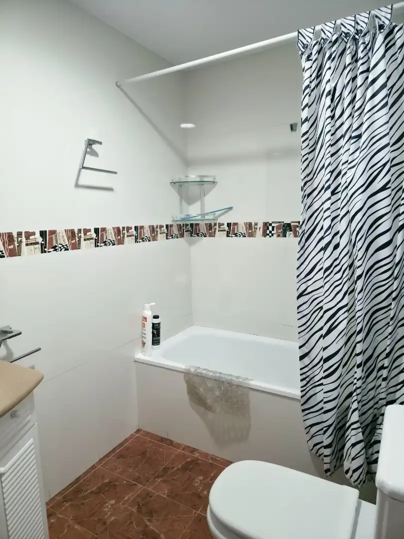 Bany de Casa o xalet en venda en Picanya amb Aire condicionat, Jardí privat i Terrassa