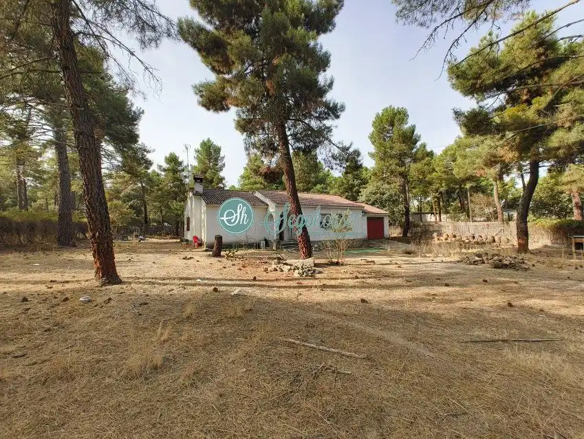 Vista exterior de Casa o chalet en venta en Marugán con Terraza