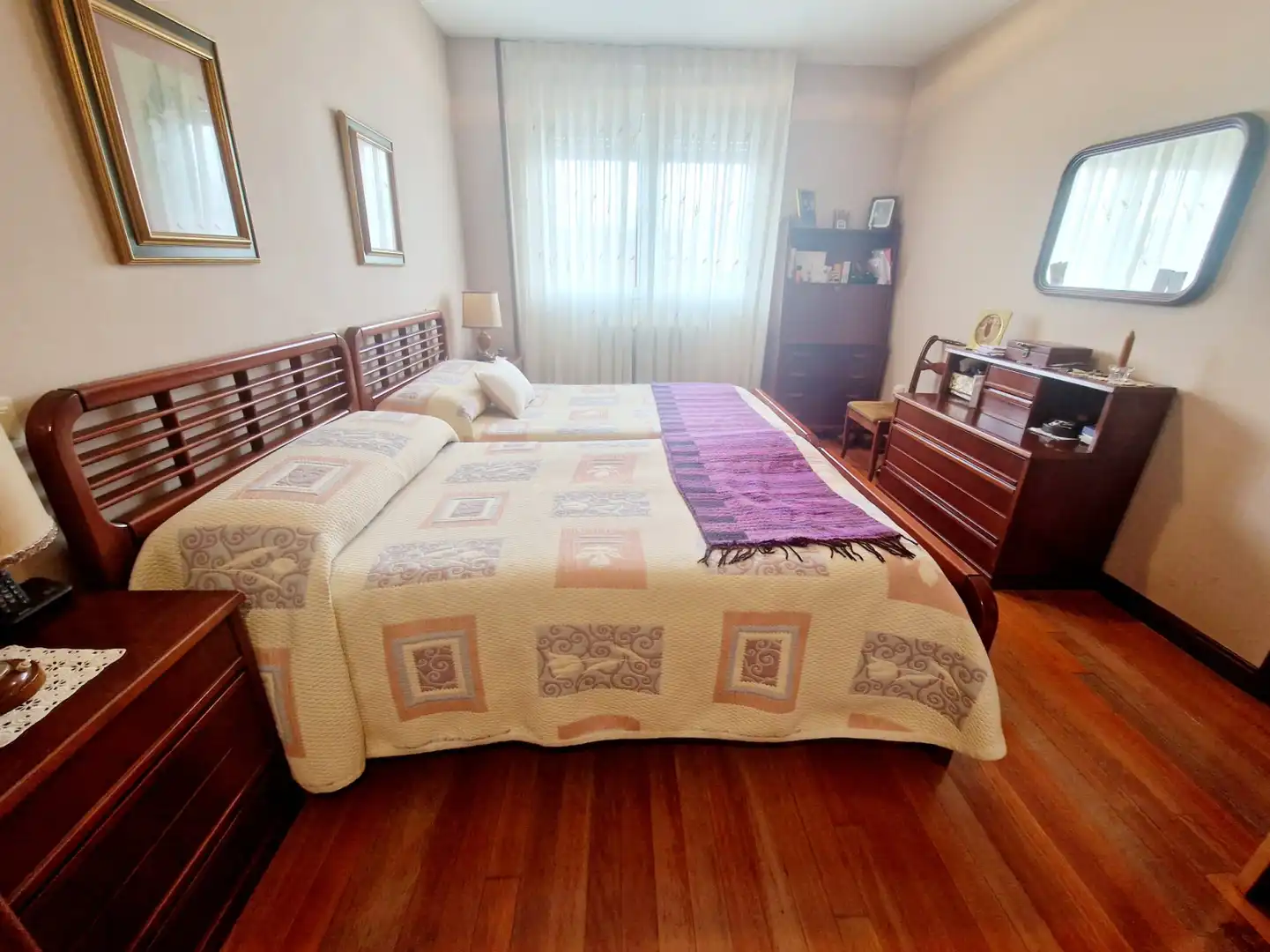 Habitación de Piso en venta en Avilés con Calefacción, Parquet y Terraza