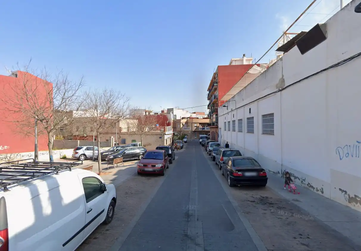 Vista exterior de Planta baja en venta en Torrent con Terraza