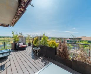 Terrace of Attic for sale in Boadilla del Monte  with Air Conditioner, Heating and Private garden