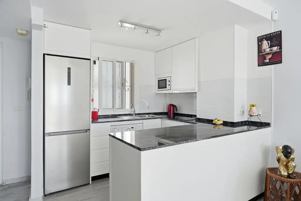 Penthouse with pool for sale in Benalmádena pueblo, imagen 6