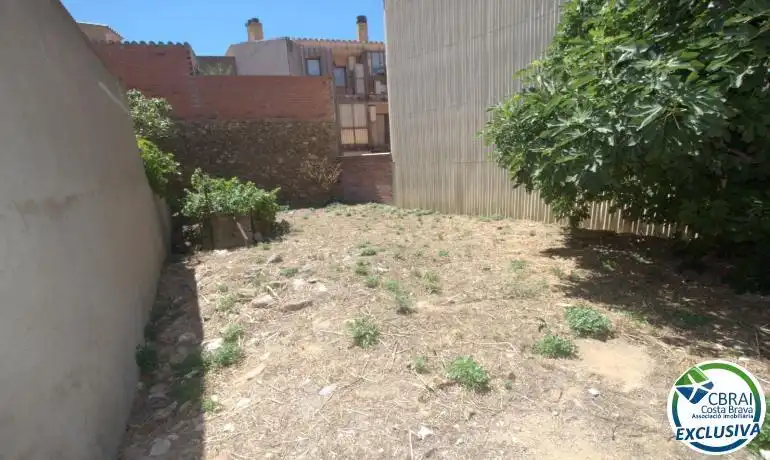 Residencial en venda en Palau-saverdera