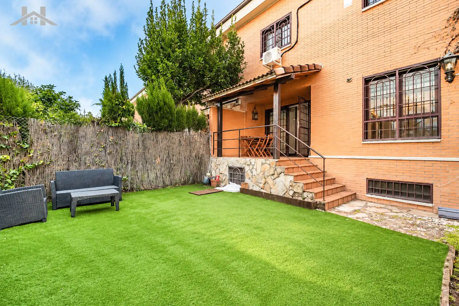 Terraza de Casa adosada en venta en Valdemoro con Jardín privado y Piscina comunitaria