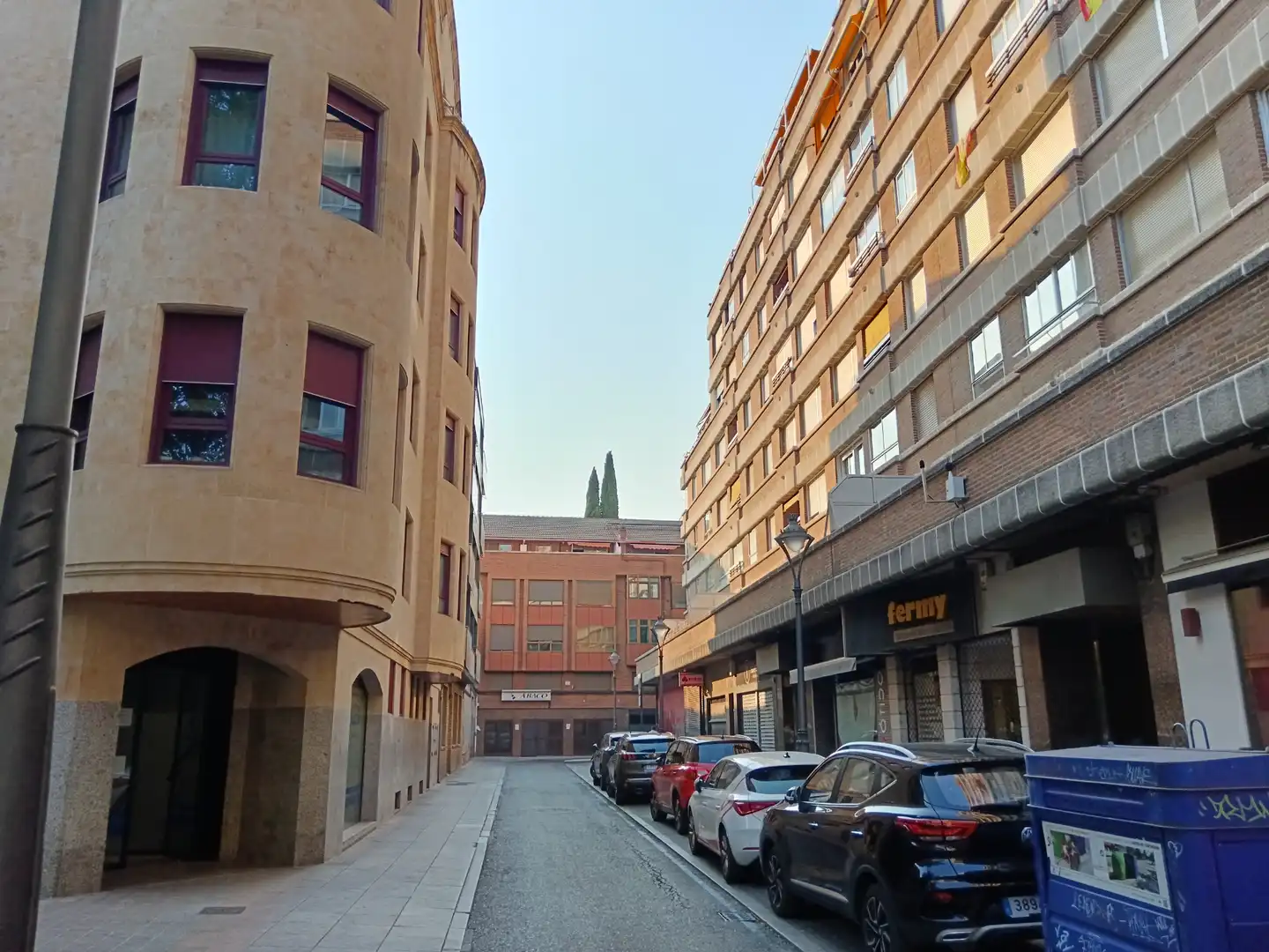 Außenansicht von Wohnung zur Miete in Valladolid mit Heizung, Parkett und Terrasse