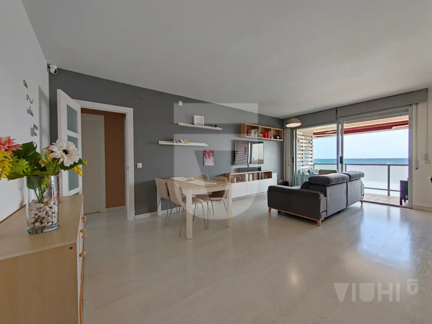 Sala de estar de Piso en venta en Montgat con Aire acondicionado, Calefacción y Parquet