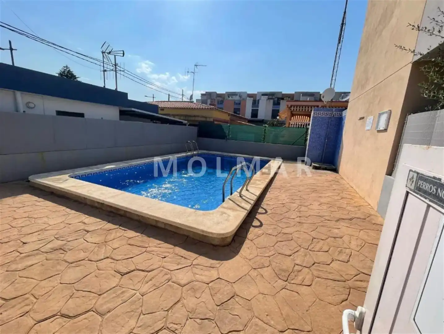 Piscina de Casa o xalet en venda en Almazora / Almassora amb Aire condicionat, Jardí privat i Terrassa