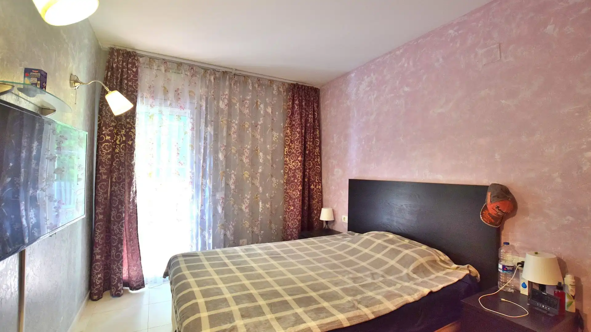 Schlafzimmer von Wohnung zum Verkauf in Salou mit Klimaanlage, Heizung und Privatgarten