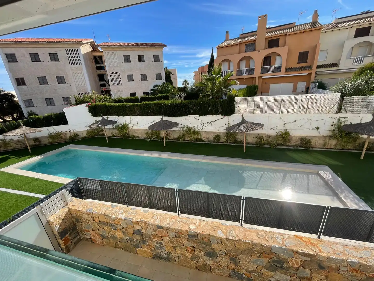 Piscina de Pis en venda en Cartagena amb Aire condicionat, Terrassa i Moblat