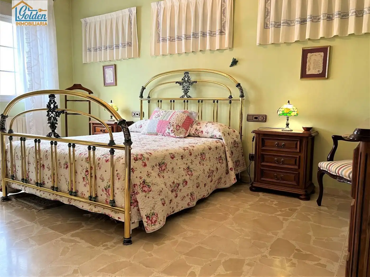 Dormitori de Casa o xalet en venda en Don Benito amb Aire condicionat, Jardí privat i Terrassa