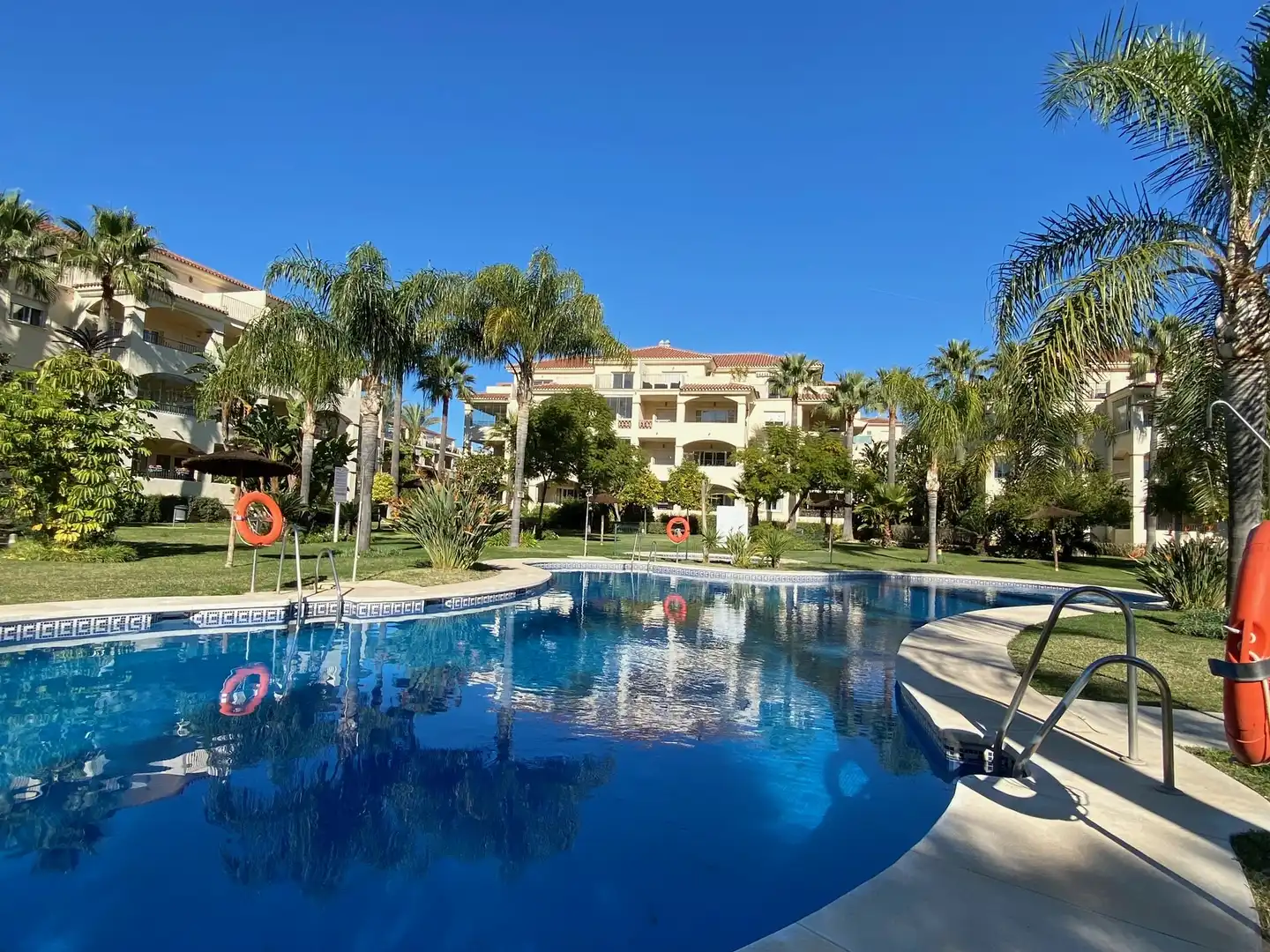 Vista exterior de Pis en venda en Mijas Golf