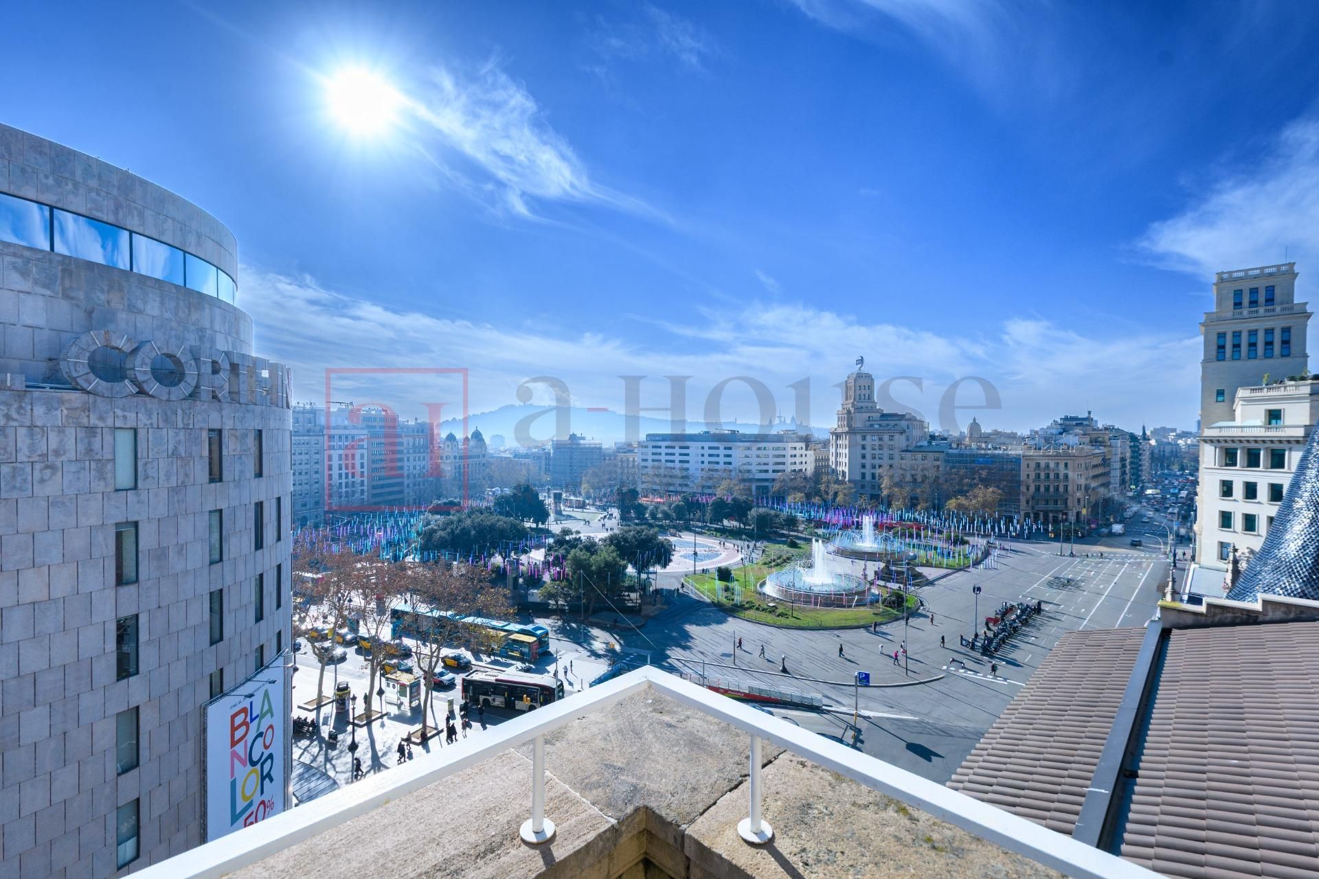 Vista exterior de Àtic en venda en  Barcelona Capital amb Aire condicionat, Parquet i Terrassa