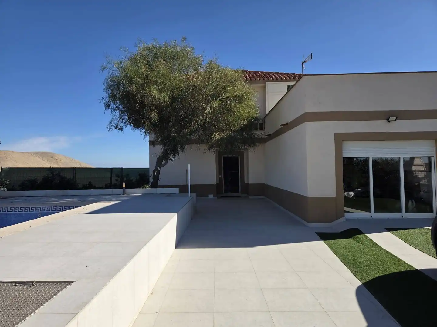 Vista exterior de Casa o chalet en venta en Cartagena con Jardín privado, Terraza y Piscina