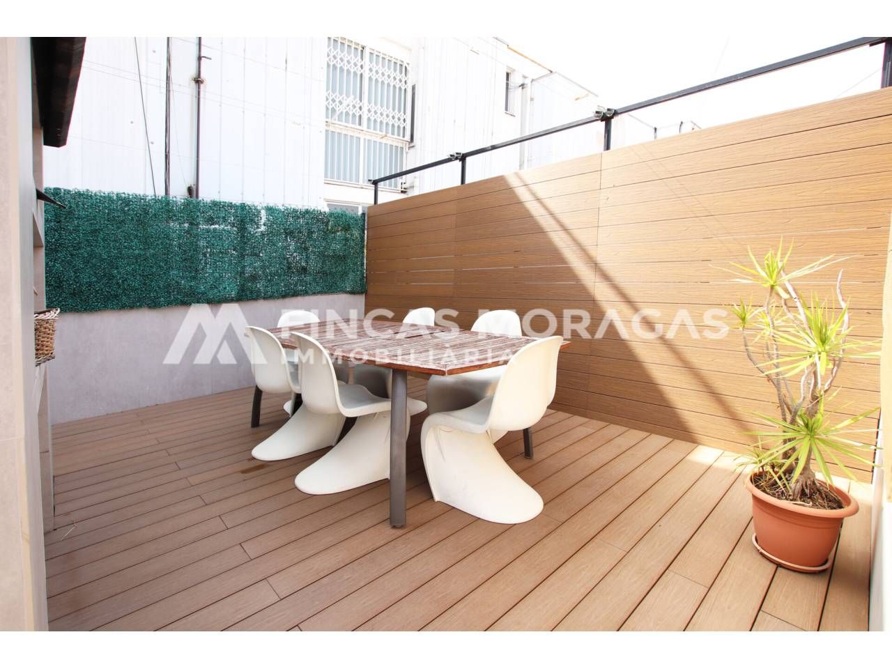 Terrace of Duplex to rent in  Barcelona Capital  with Air Conditioner, Heating and Parquet flooring